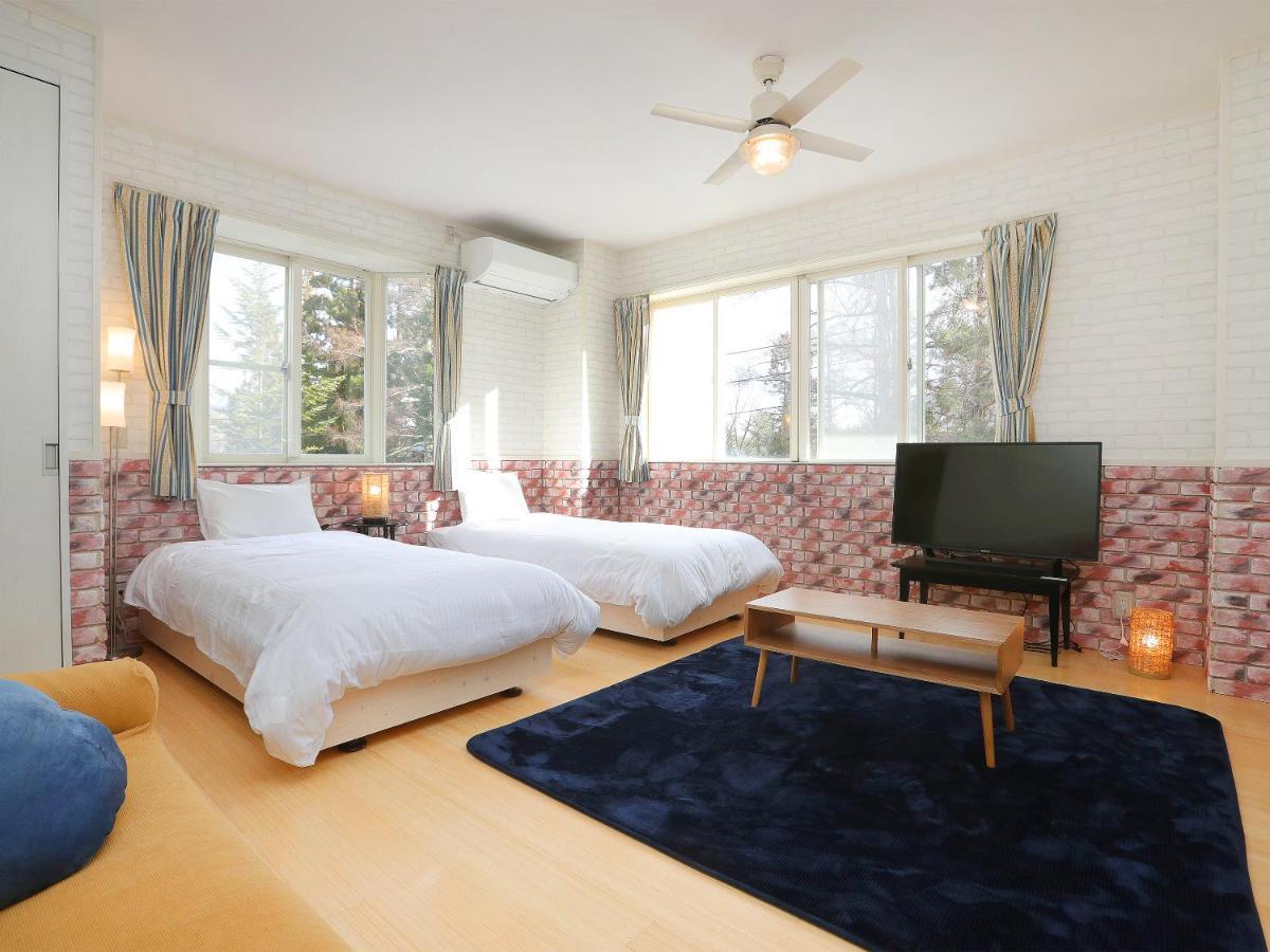 Lift Inn Hakuba Goryu Экстерьер фото